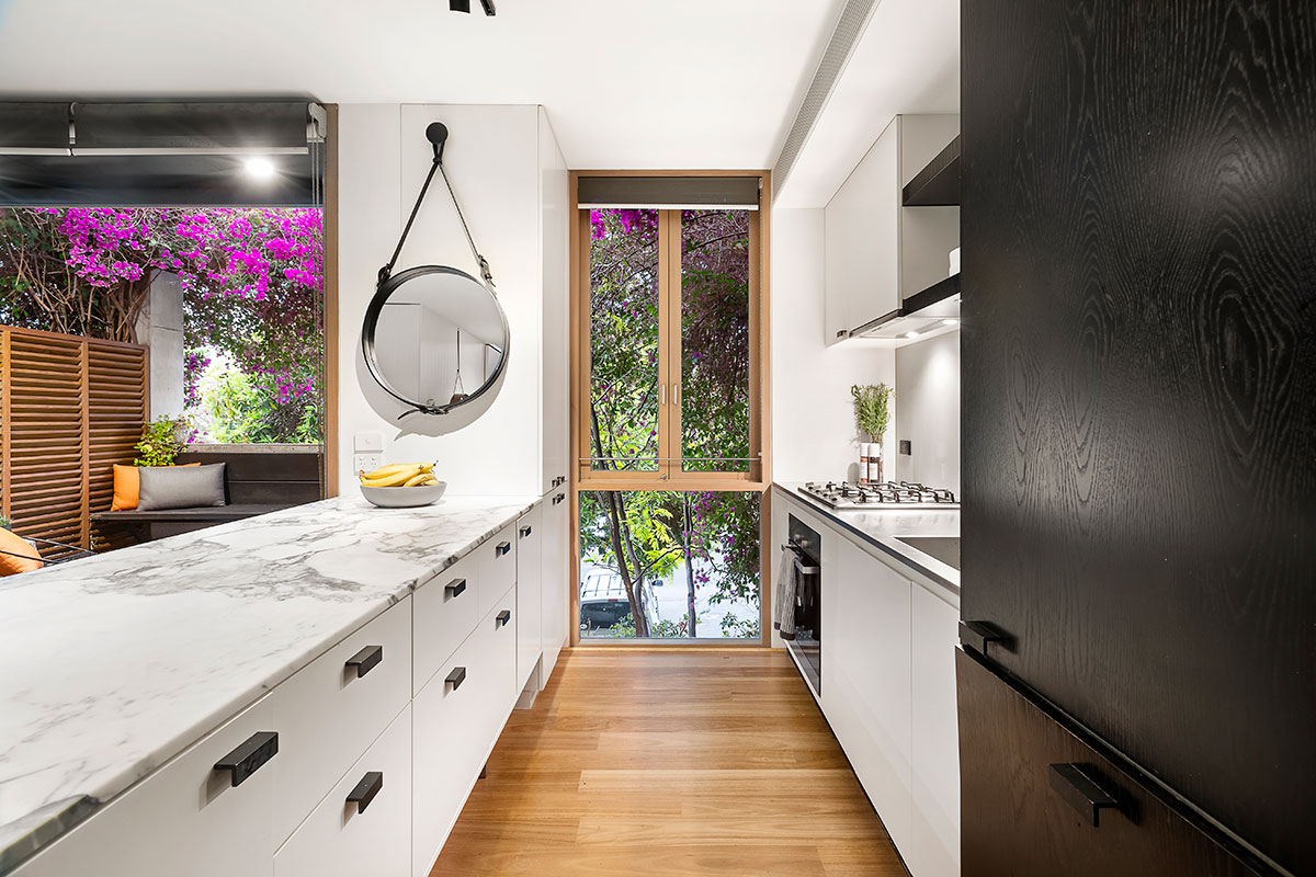 kitchen-floor-and-walls